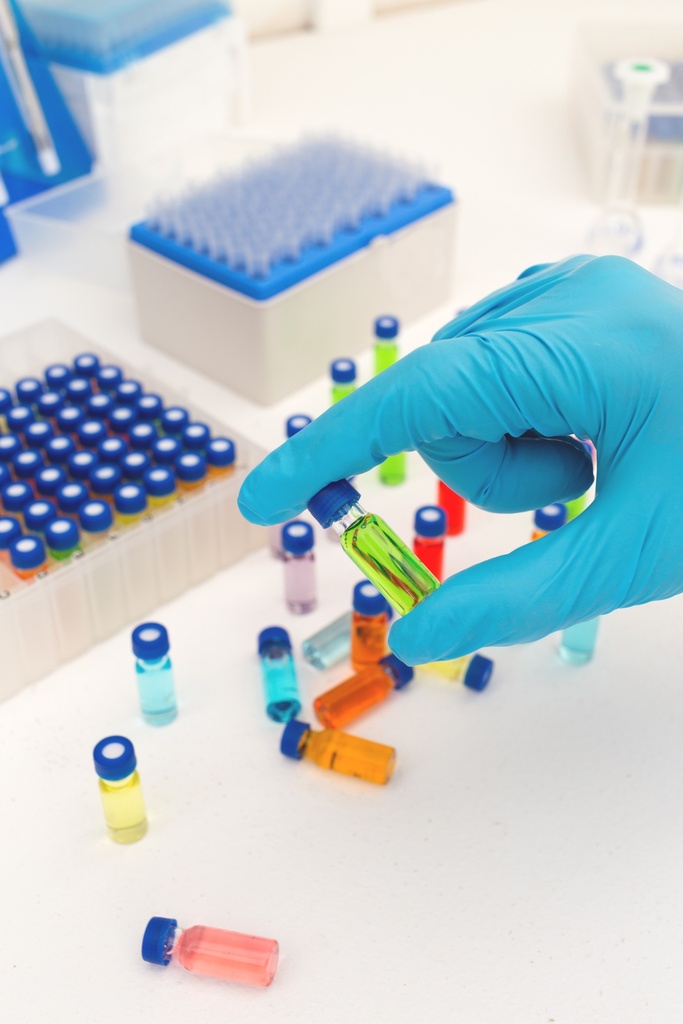 Permethrin  (cis/trans mixture) 100mg